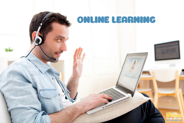 Học giao tiếp bằng tiếng anh online có tốt hay không? 